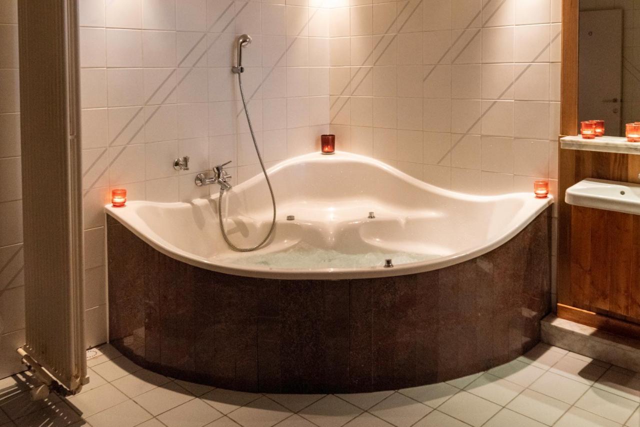 Beautyd Grey Room Centrum Gullegem Wevelgem Exterior foto